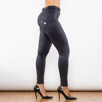 Crackle Black Coated Middle Waist Leggings